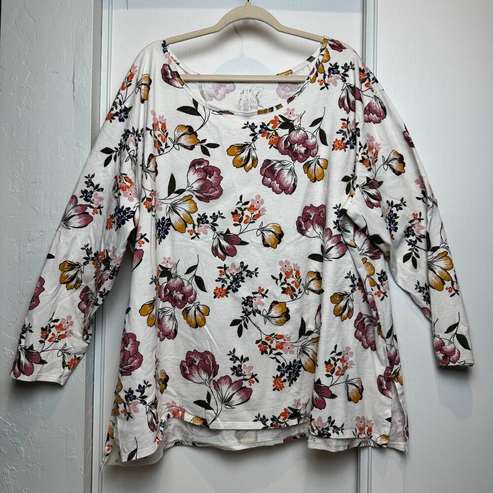 Terra & Sky Comfortable Flowy fit Cream w/ Floral Print Tunic Size 4X (28W-30W)
